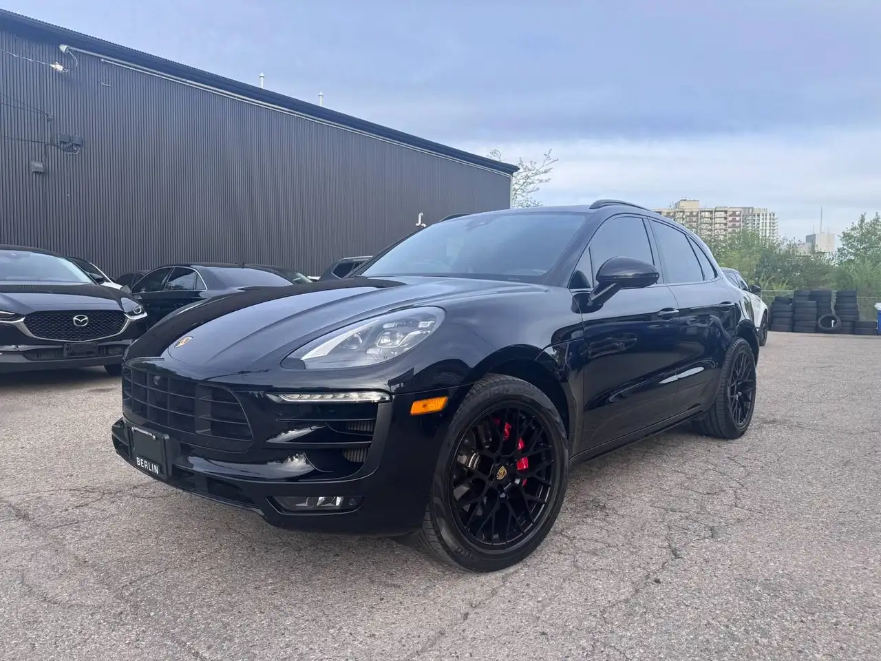 2017 Porsche Macan