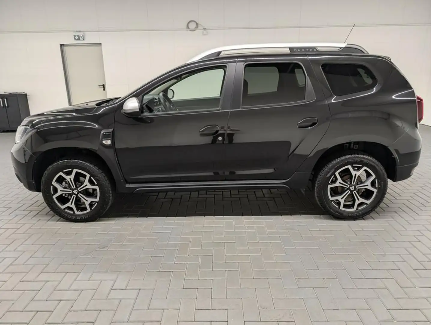 Dacia Duster 4WD Prestige Navi/AHK/SHZ/PDC/Kam/Tempom. Nero - 2