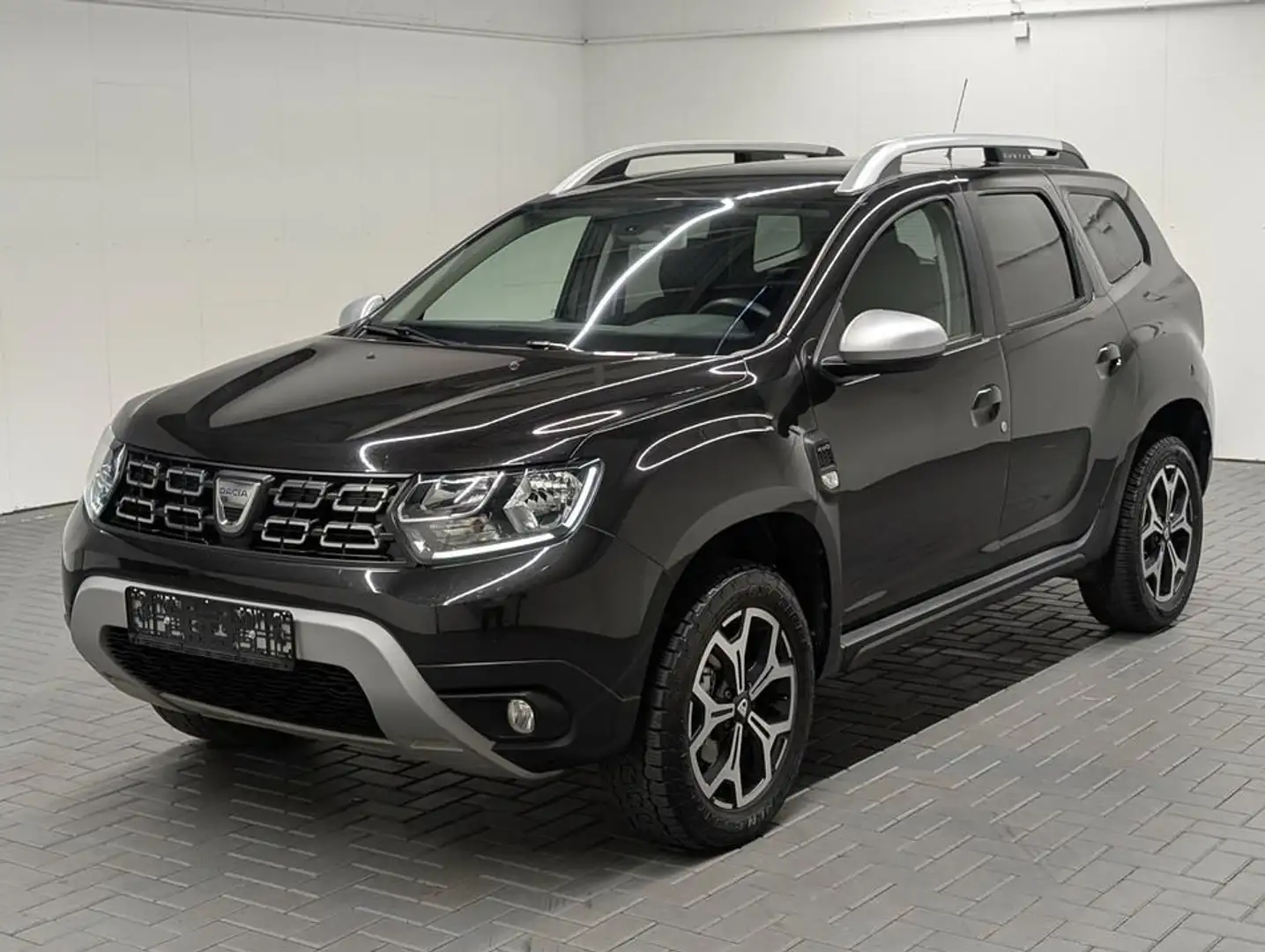 Dacia Duster 4WD Prestige Navi/AHK/SHZ/PDC/Kam/Tempom. Nero - 1