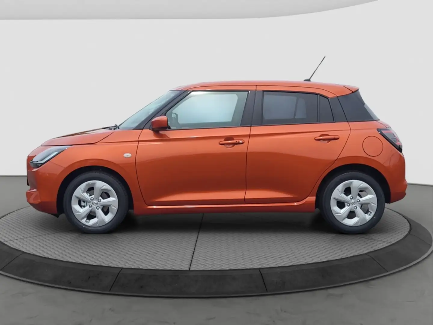 Suzuki Swift 1.2 HYBRID CVT Comfort Navi LED DAB SHZ Keyless En Naranja - 2