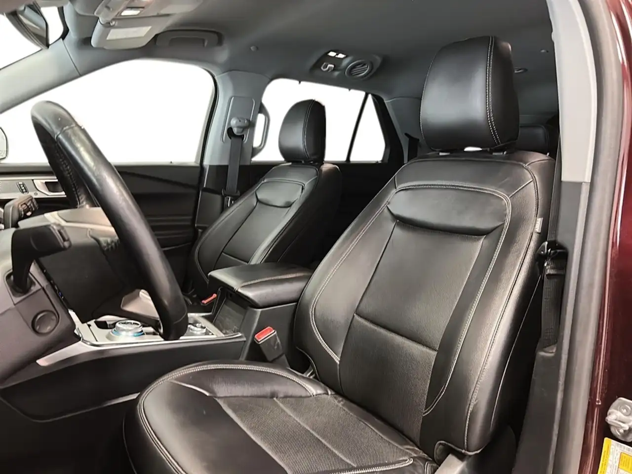 Ford Explorer снимка Ford Explorer