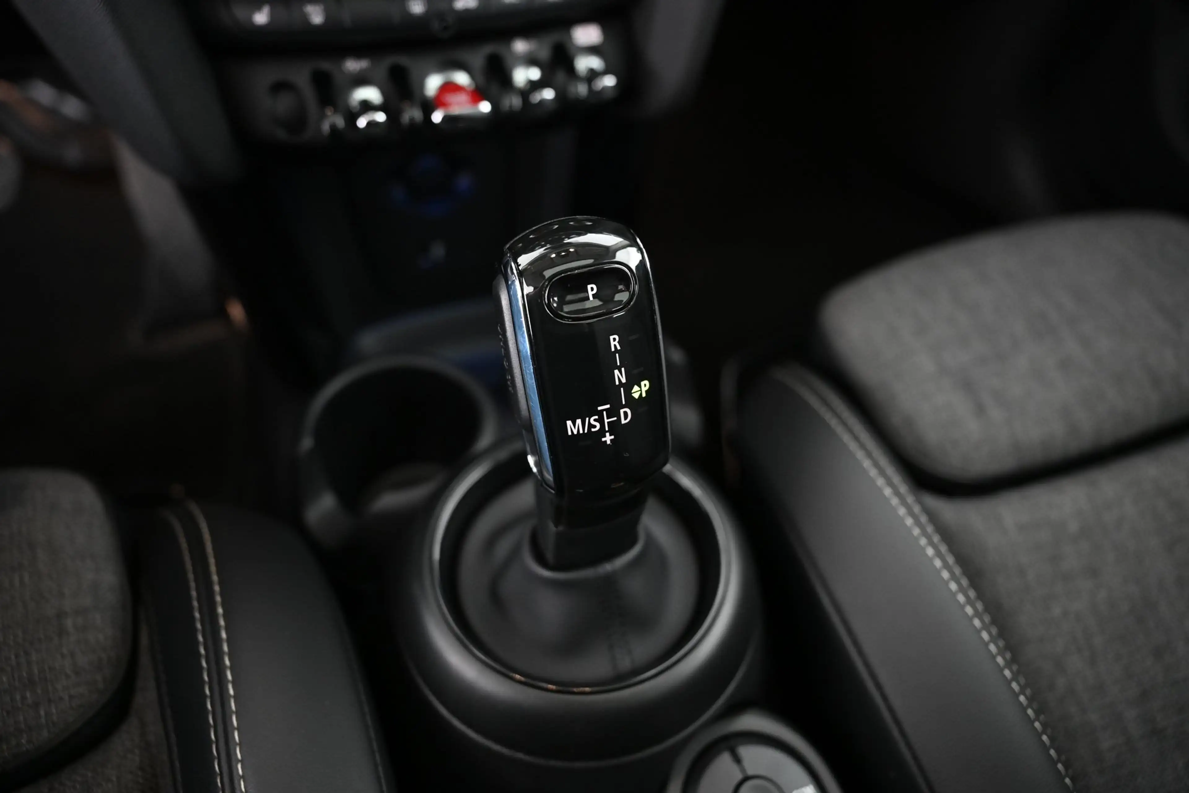 MINI Cooper C Cooper 1.5 COOPER Experience Aut. Pickerl NEU — photo 25