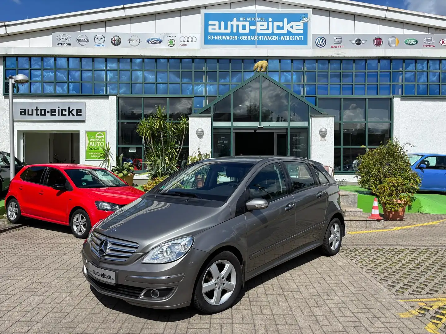 Mercedes-Benz B 200 2.0 CDI Automatik Grau - 1