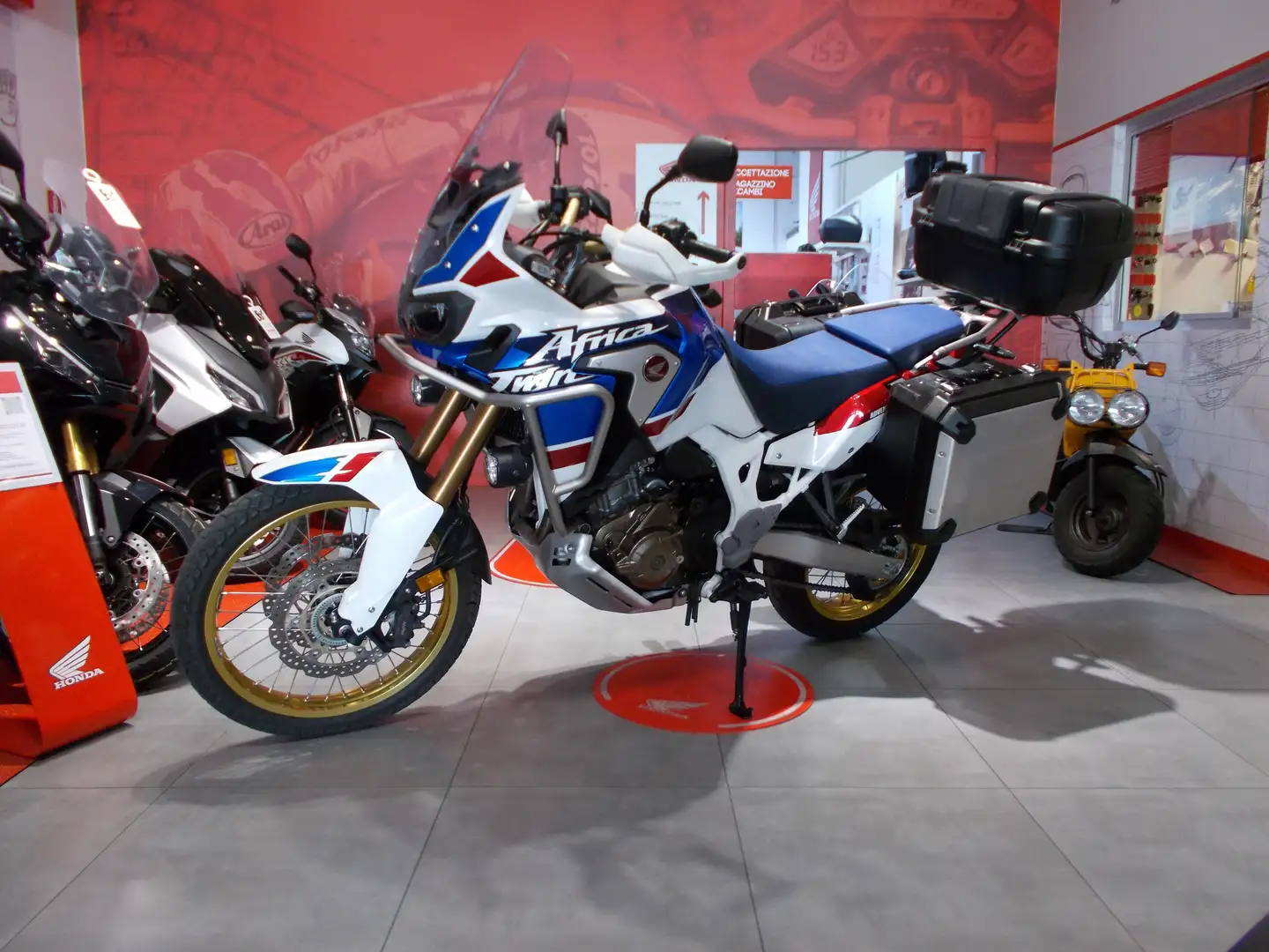 Honda CRF 1000 L Africa Twin Adventure Sport DCT - Travel Edition Bianco - 1