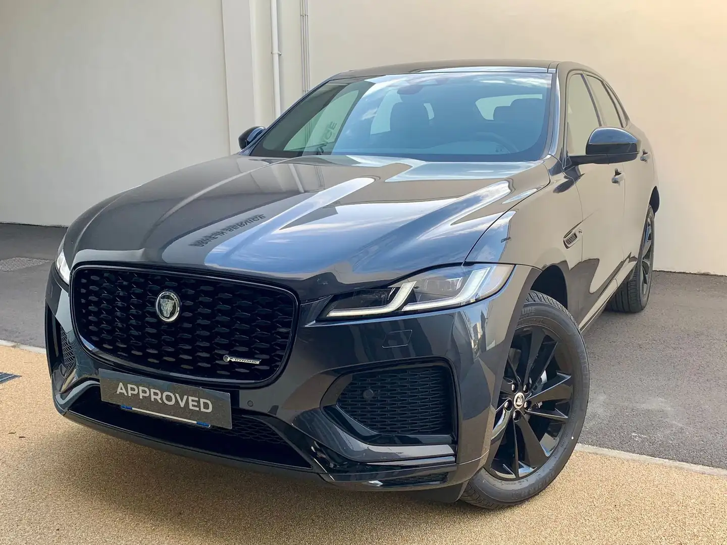 Jaguar F-Pace 2.0 D 204 CV AWD aut. R-Dynamic S - 1
