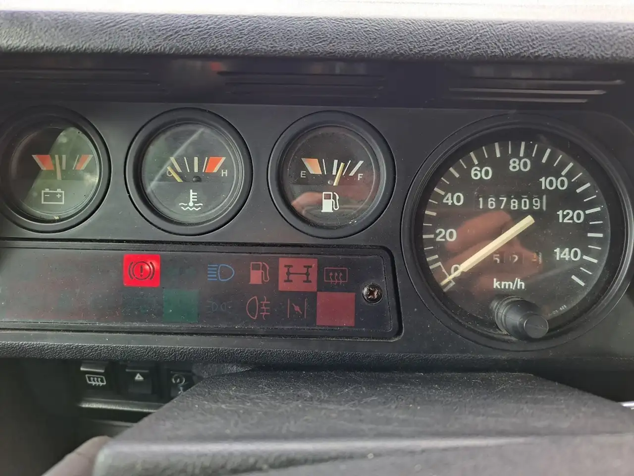 Land Rover Defender 2.3 90, foto 8