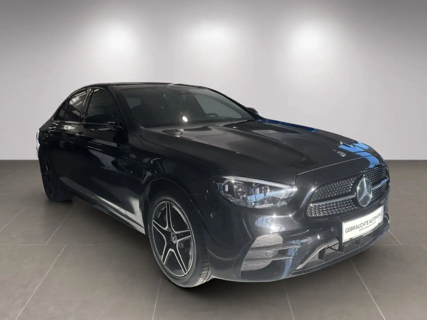 Mercedes-Benz E 300 E 300e 4Matic Noir - 2