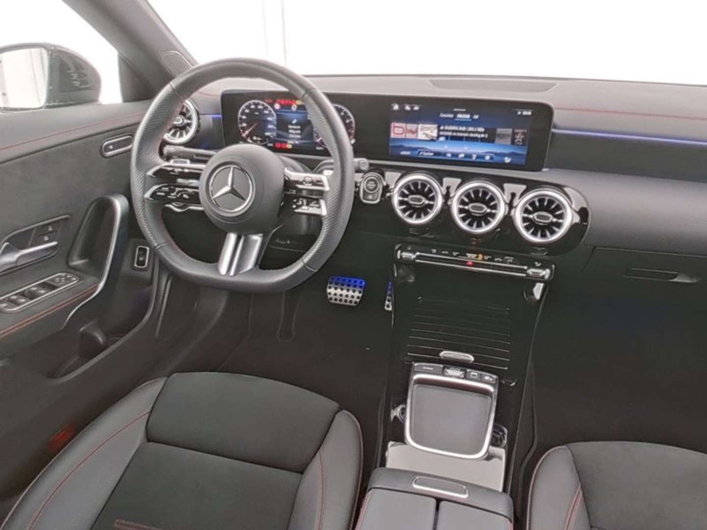 Mercedes CLA 180 Coupé 180 Sport -  - Joinsteer - #2
