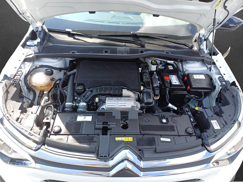 Citroen C4 PureTech 130 EAT8 Shine — photo 7