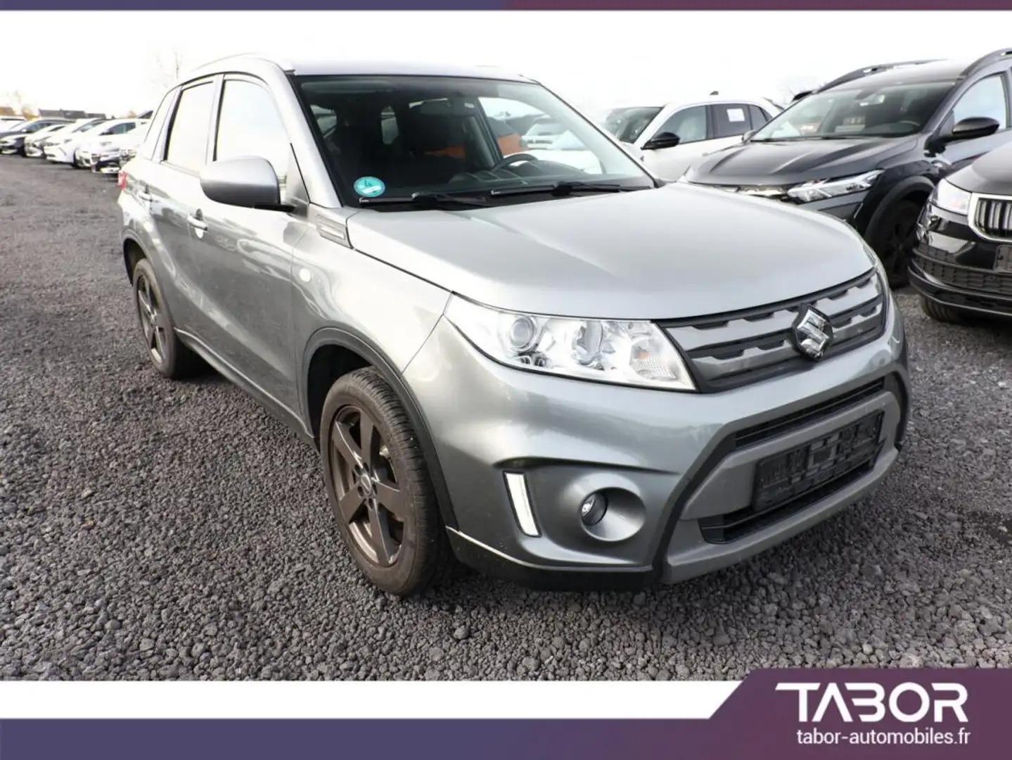 Suzuki Vitara 1.6 120 Aut. Comfort Cam 17P Argento - 2