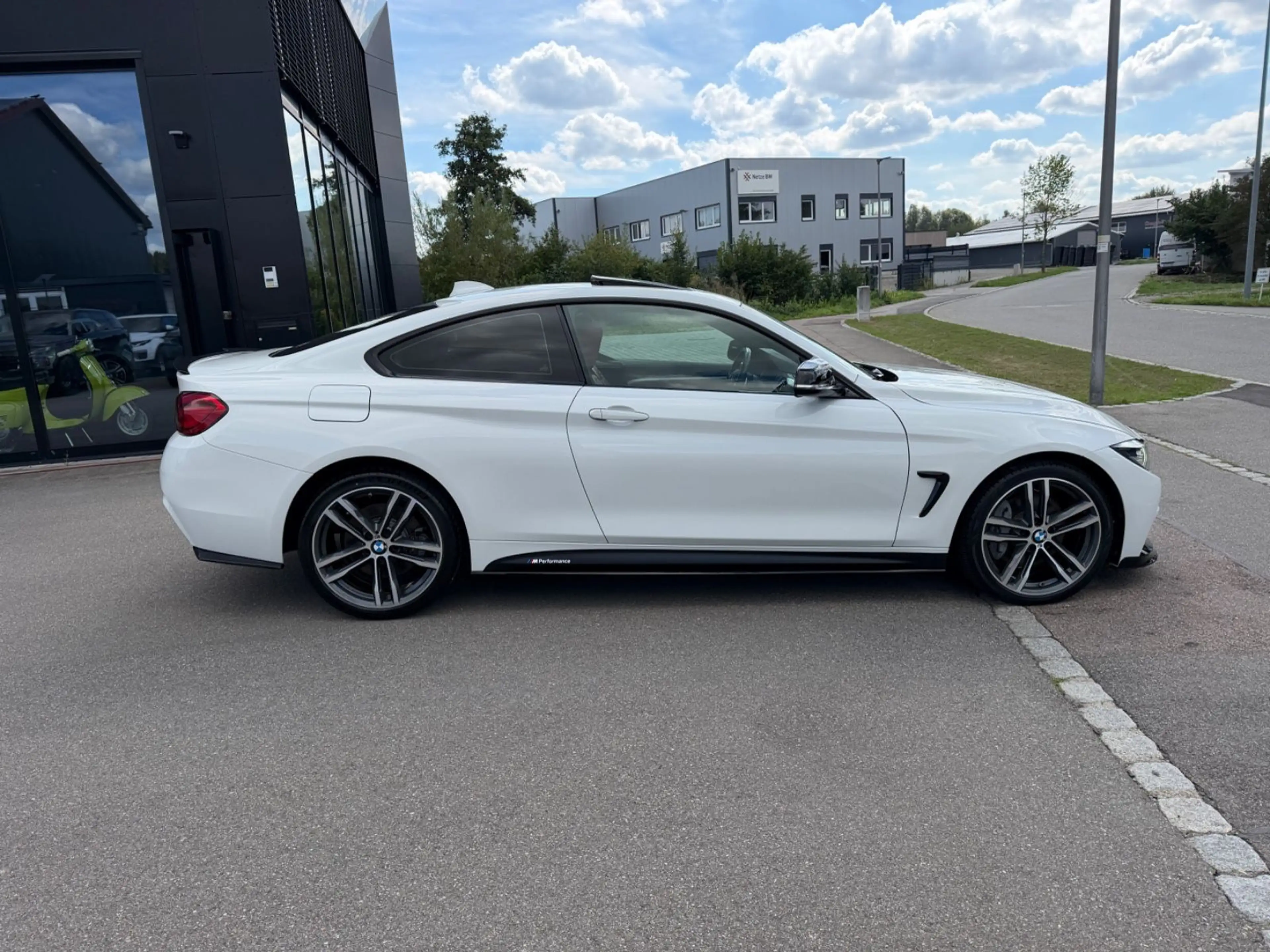 BMW 430 i xDrive Coupé M Performance Aut Leder LED — photo 9