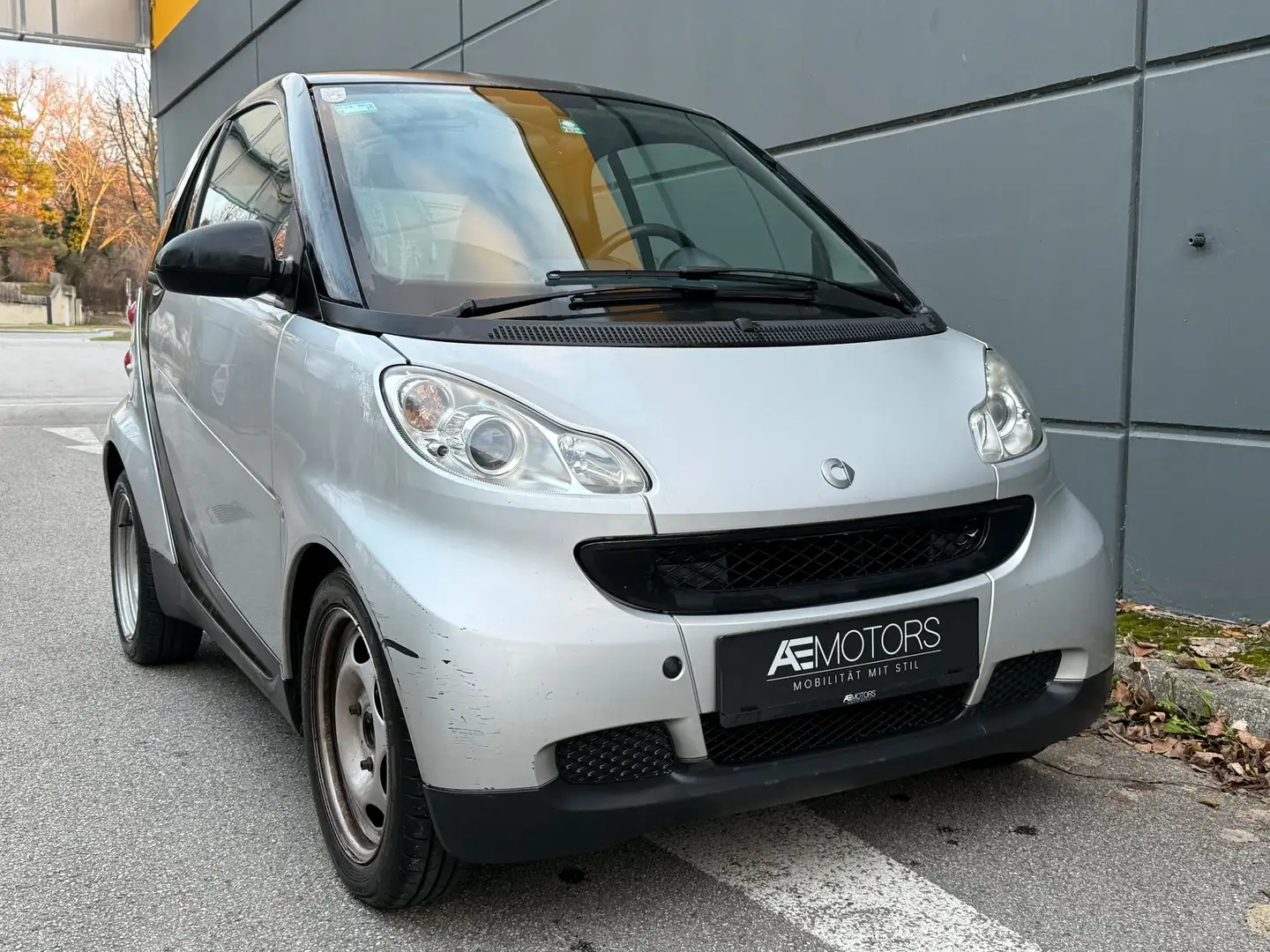 smart forTwo Coupe*RADIO*KLIMA*ZV*KREDIT MÖGLICH* Grau - 1