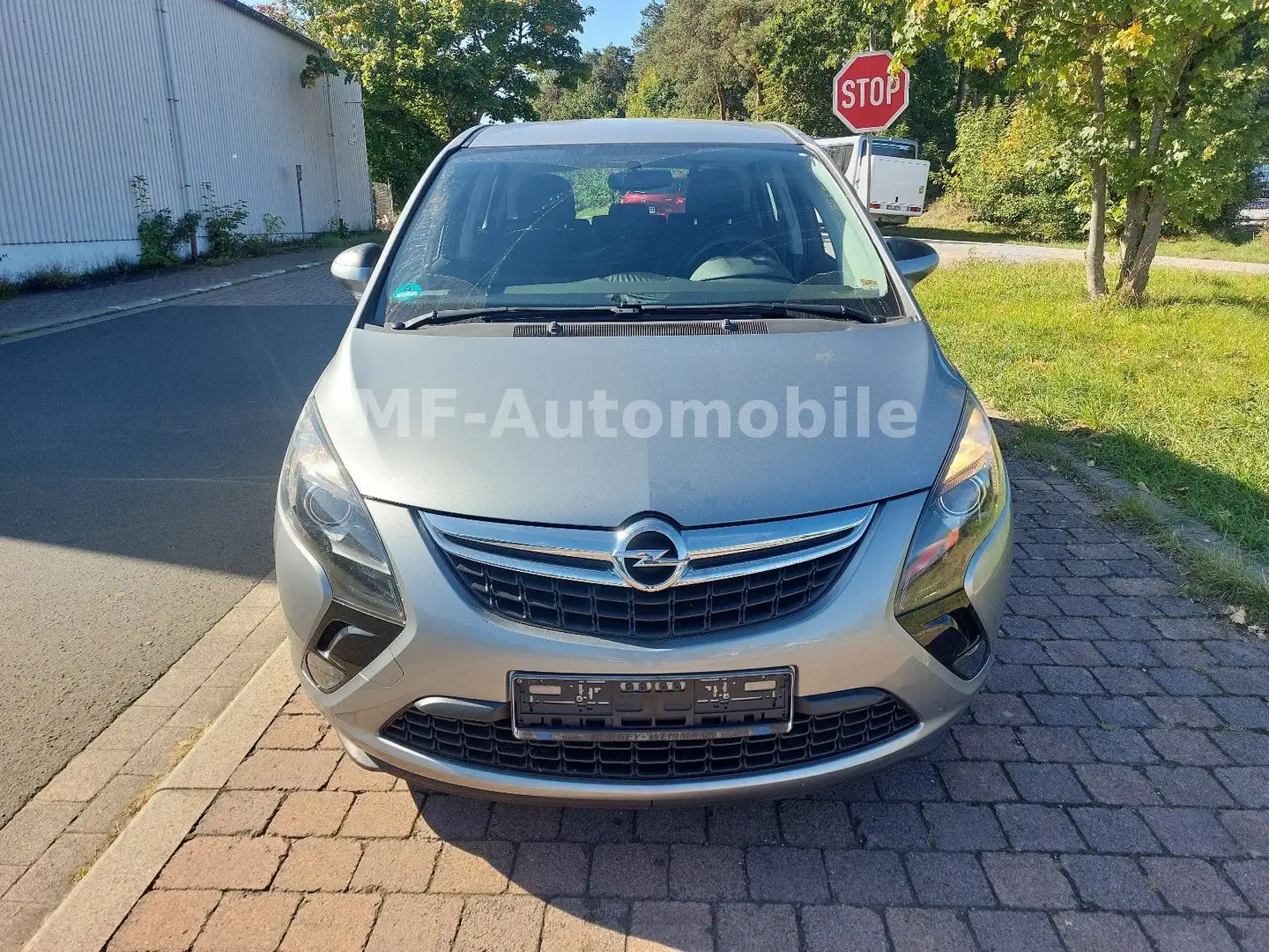 Opel Zafira C Tourer Selection Silber - 2