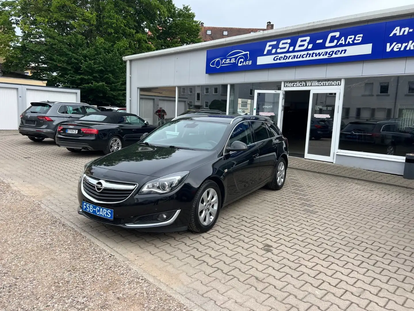 Opel Insignia A Sports Tourer Innovation Negro - 1