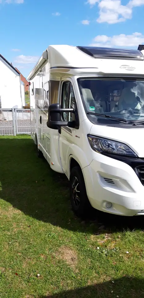 Caravans-Wohnm Carado