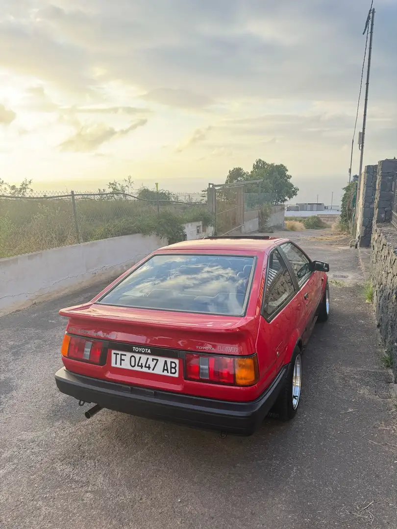 Toyota Corolla levin 1.6 GT twin cam ae86 liftback - 2