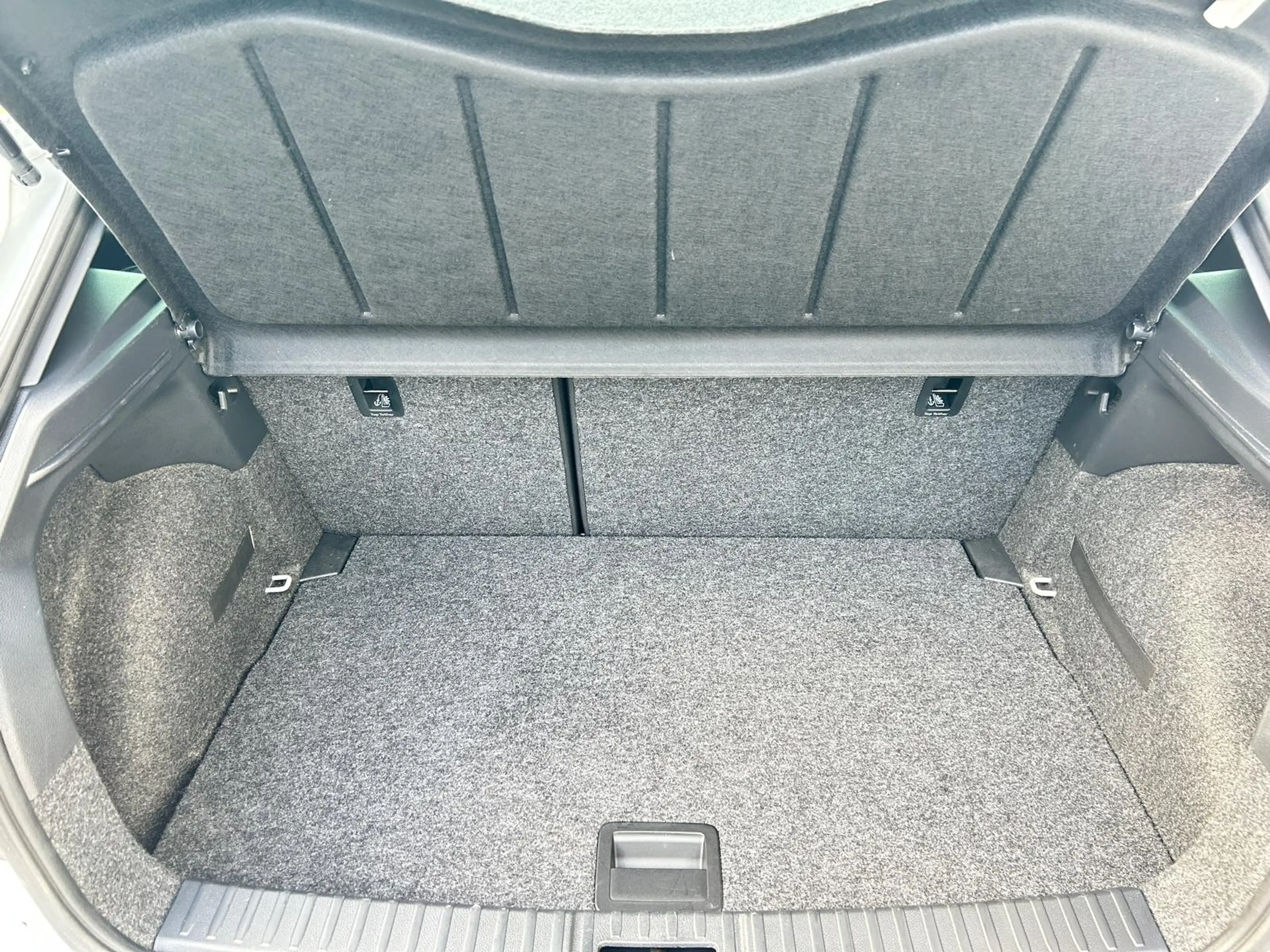 SEAT Ibiza FR Anniversary Edition 199€|DIGITACHO|LED — photo 13