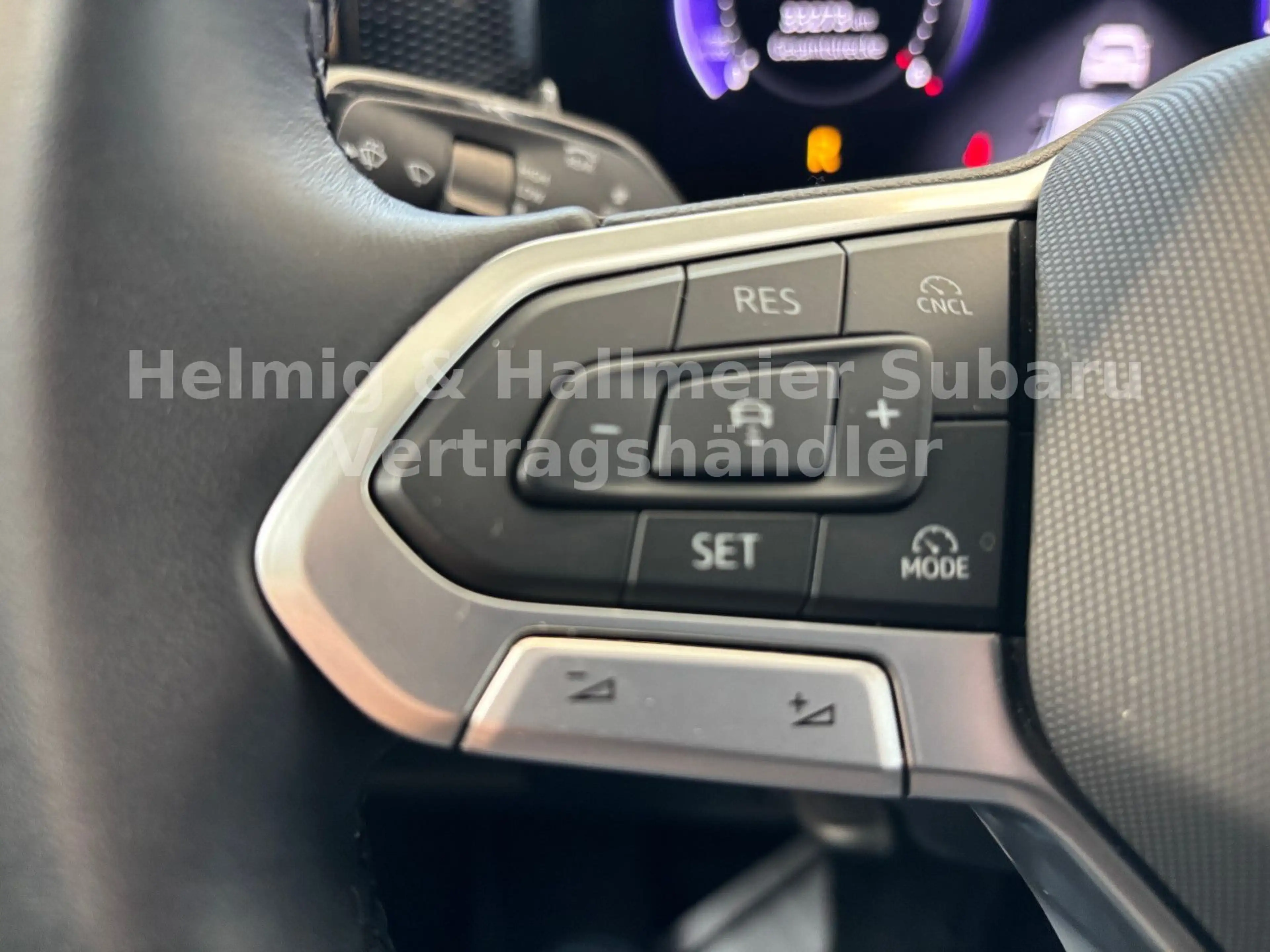 Volkswagen Tiguan 2.0 TDI 110 kW Life — photo 14