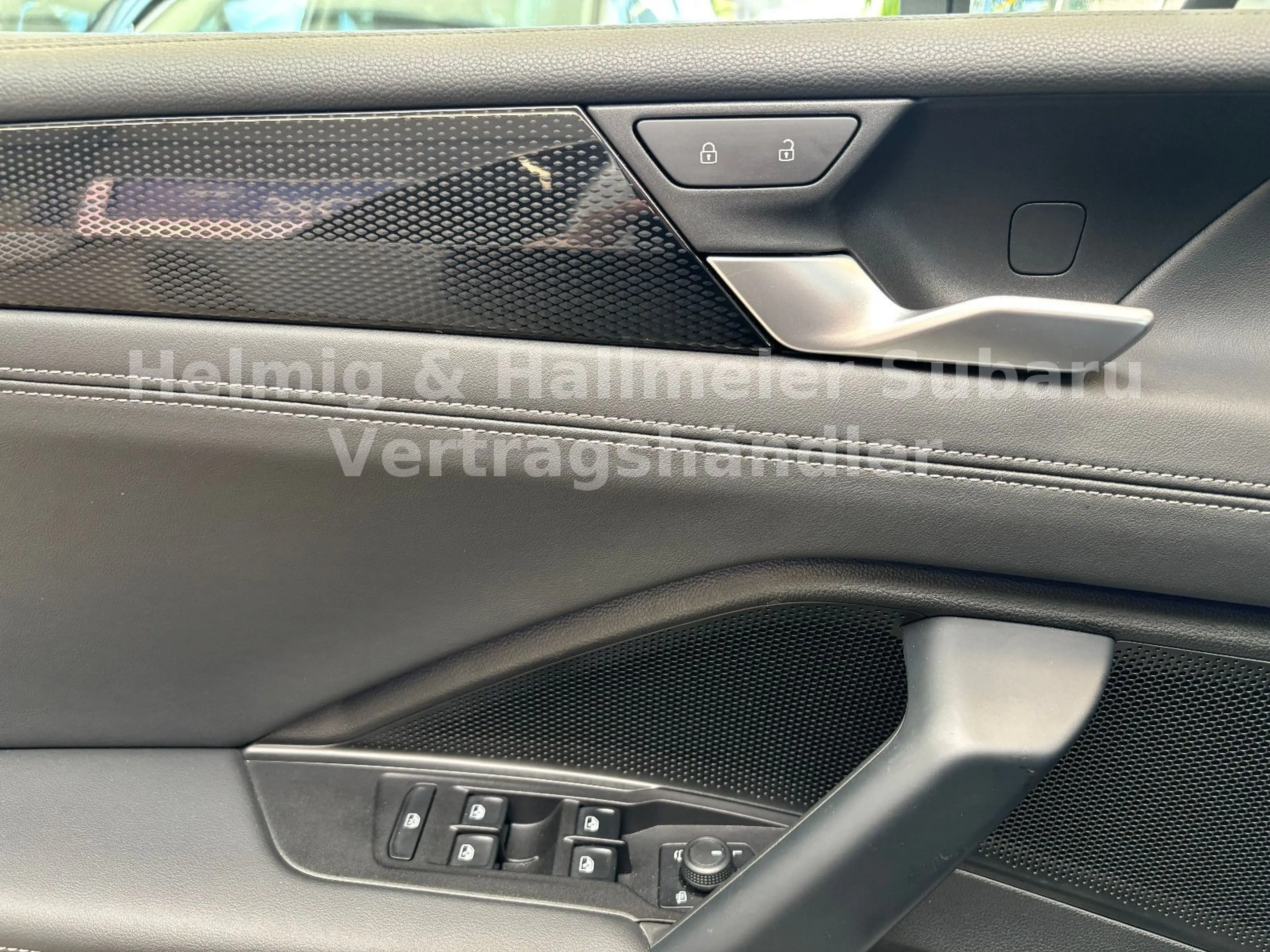 Volkswagen Tiguan 2.0 TDI 110 kW Life — photo 9