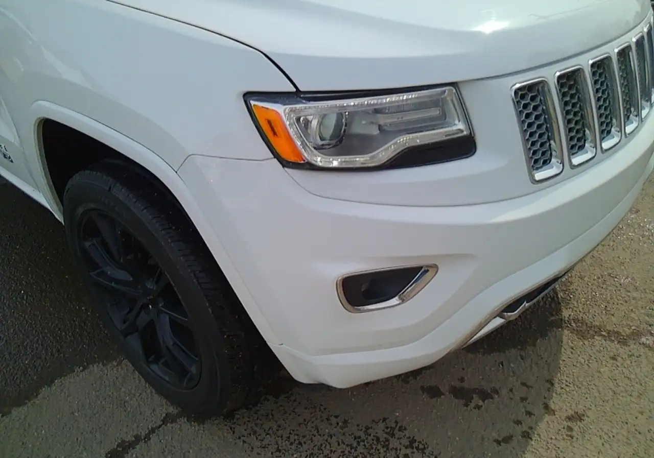 Jeep Grand Cherokee снимка Jeep Grand Cherokee