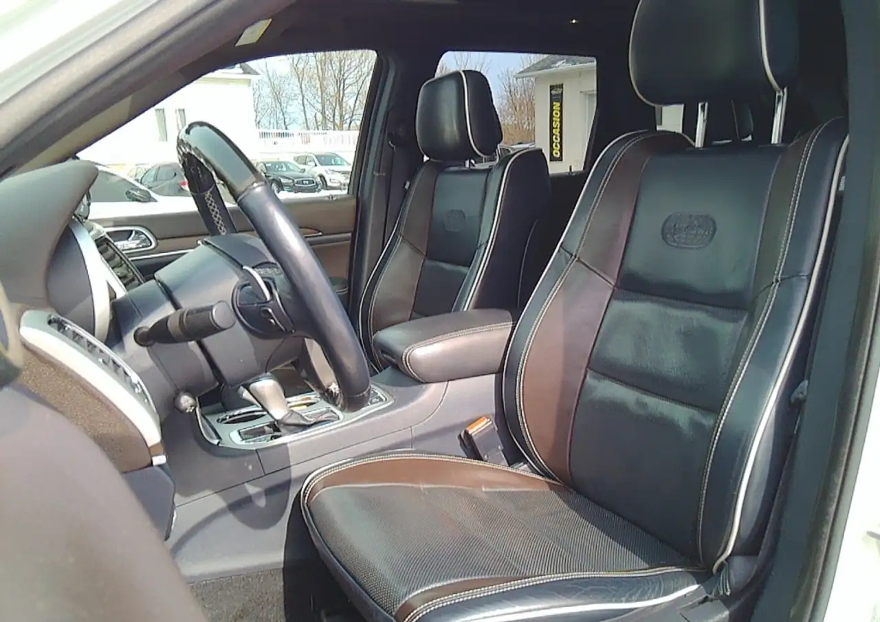 Jeep Grand Cherokee снимка Jeep Grand Cherokee