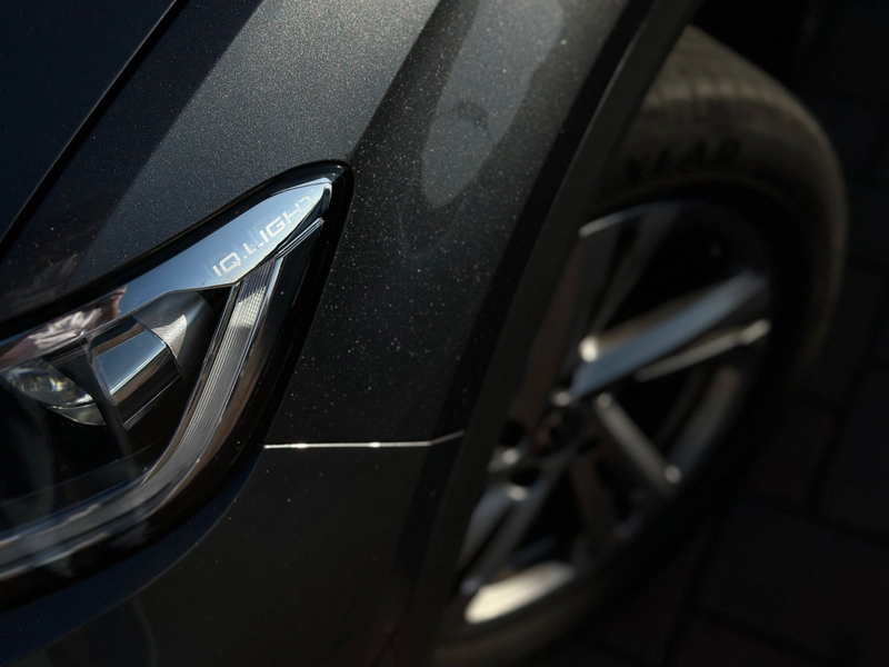 Volkswagen T-Roc 2.0 TDI R-LINE*VIRTUAL*AHK*R-CAM*ACC*LED* — photo 8