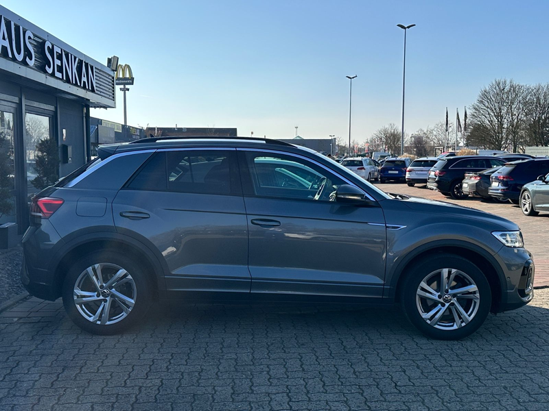 Volkswagen T-Roc 2.0 TDI R-LINE*VIRTUAL*AHK*R-CAM*ACC*LED* — photo 11