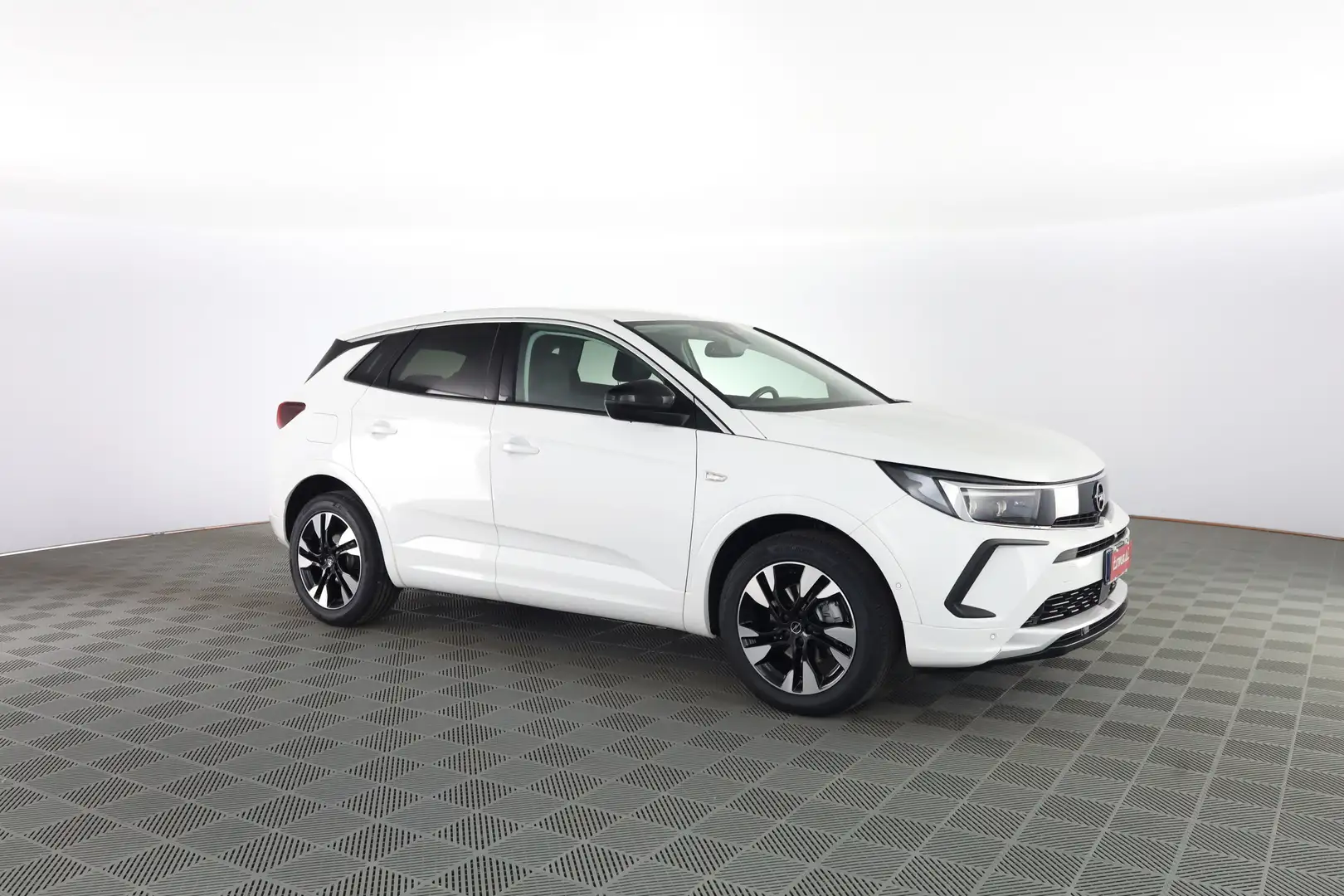Opel Grandland X Grandland 1.5 diesel Ecotec aut. Business Elegance Bianco - 2