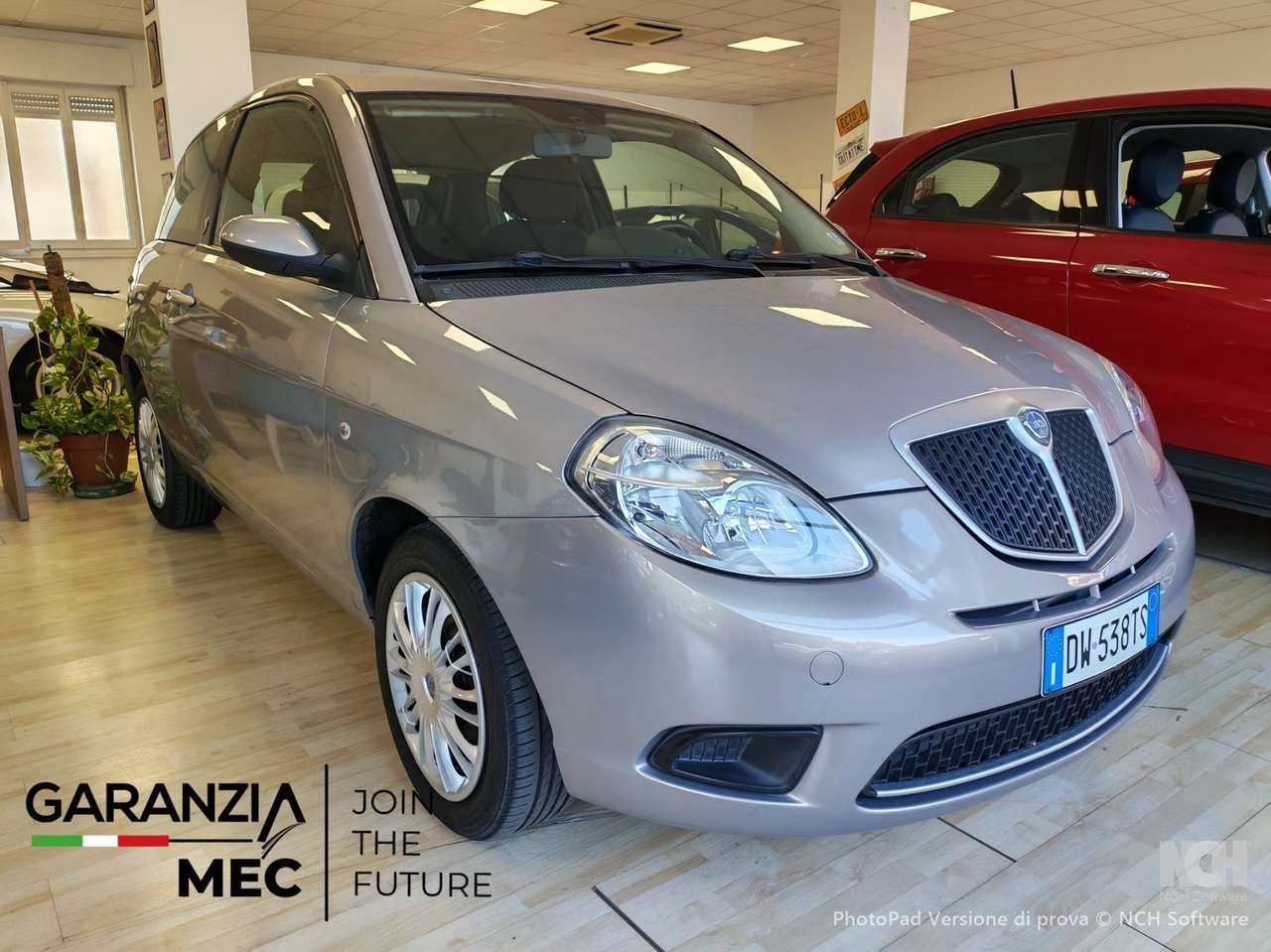 Lancia Ypsilon TAGLIANDATA - tenuta MOLTO bene !!!