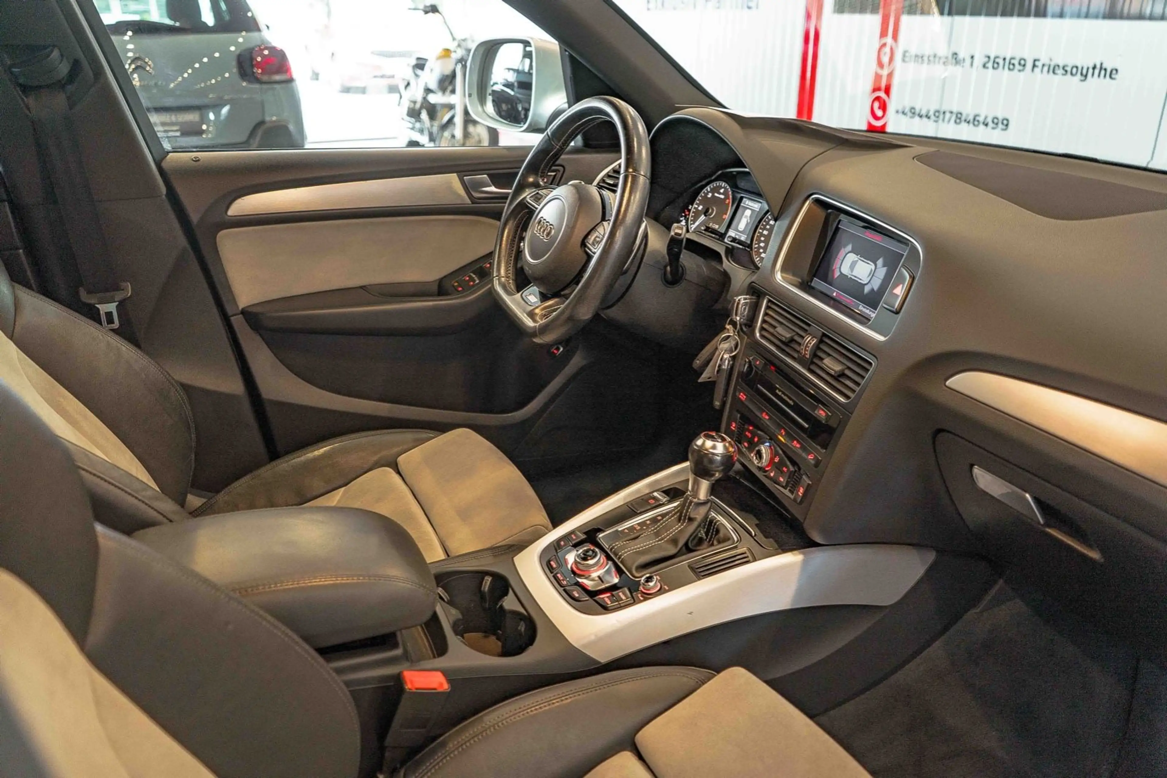 Audi SQ5 3.0 TDI quattro Xenon Standhzg. AHK Leder — photo 14