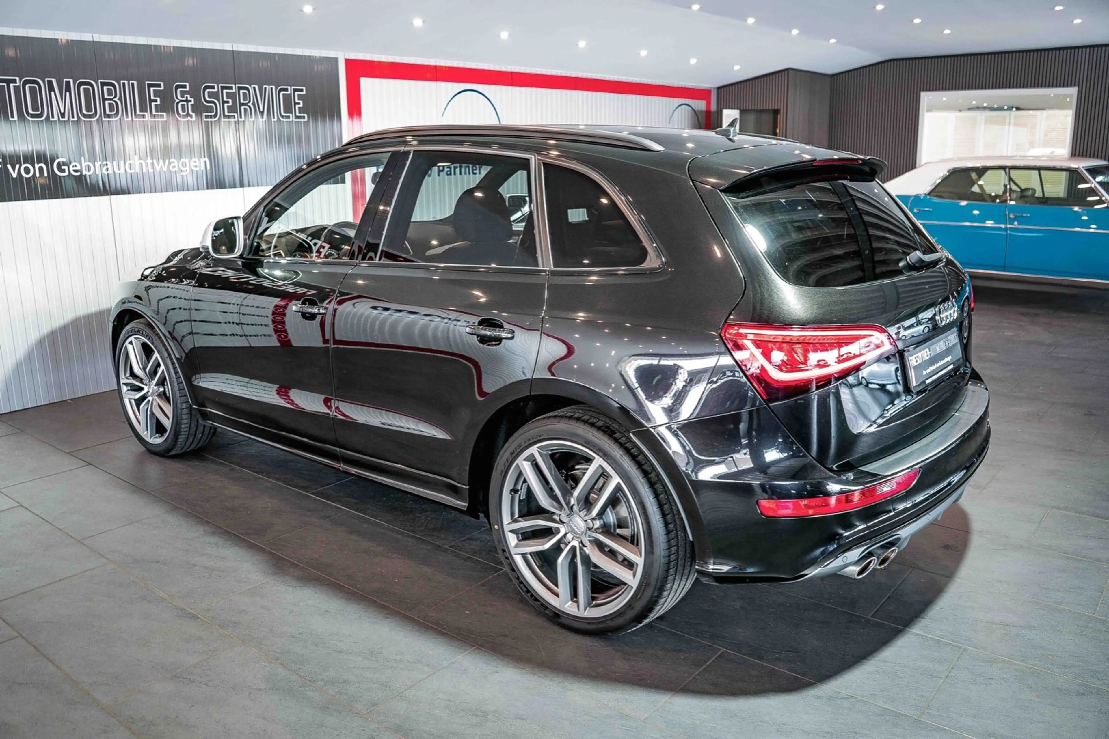 Audi SQ5 3.0 TDI quattro Xenon Standhzg. AHK Leder — photo 8