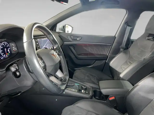 Cupra Ateca view 4