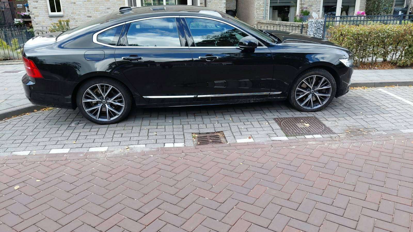 2019 Volvo S90