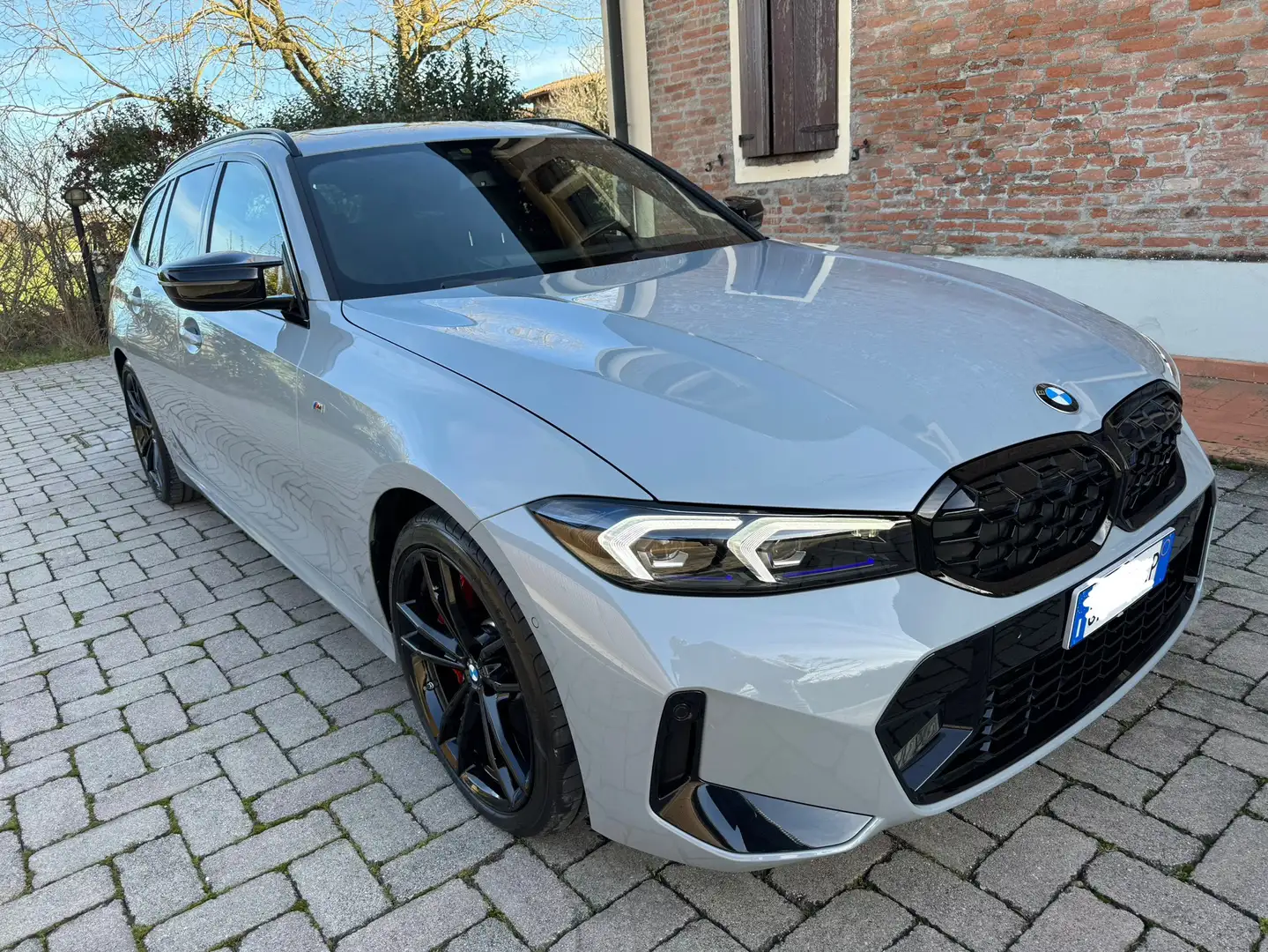BMW 340 M340d Touring mhev 48V xdrive auto - 1