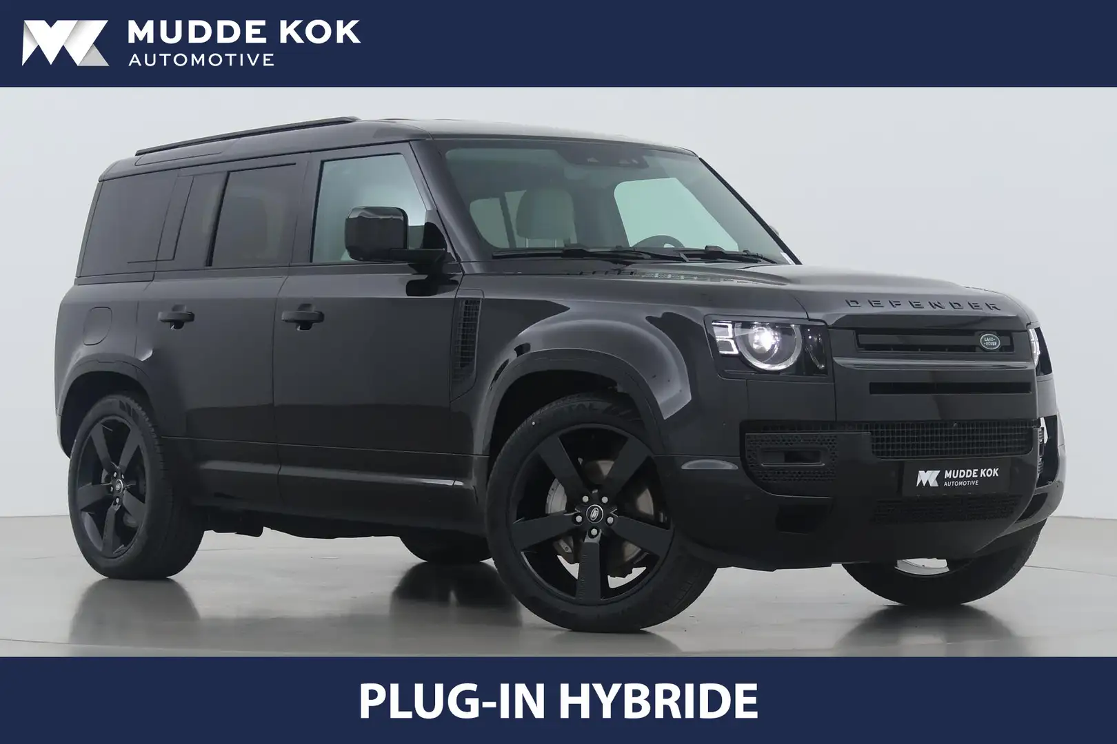Land Rover Defender P300e 110 X-Dynamic SE | Black Pack | ACC | Voorru Zwart - 1