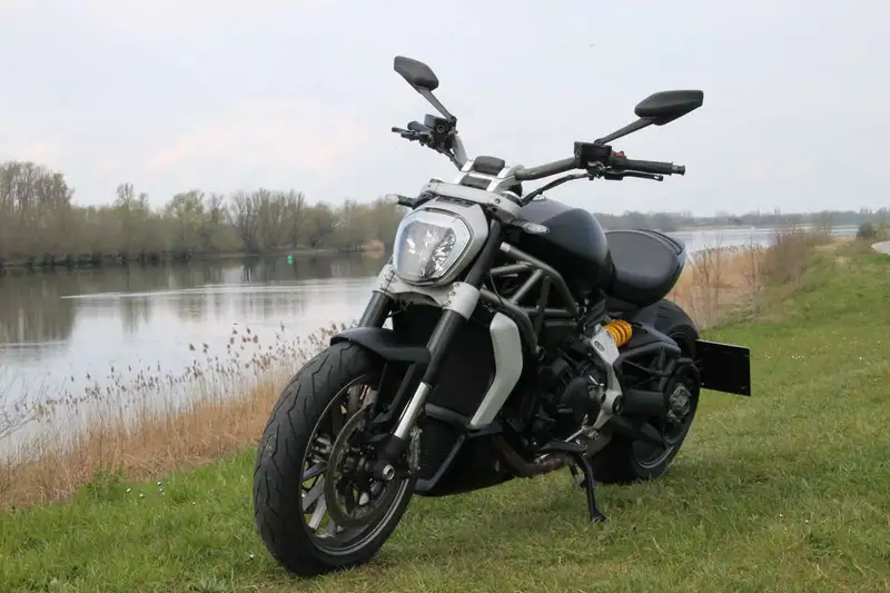 Ducati XDiavel - foto 2