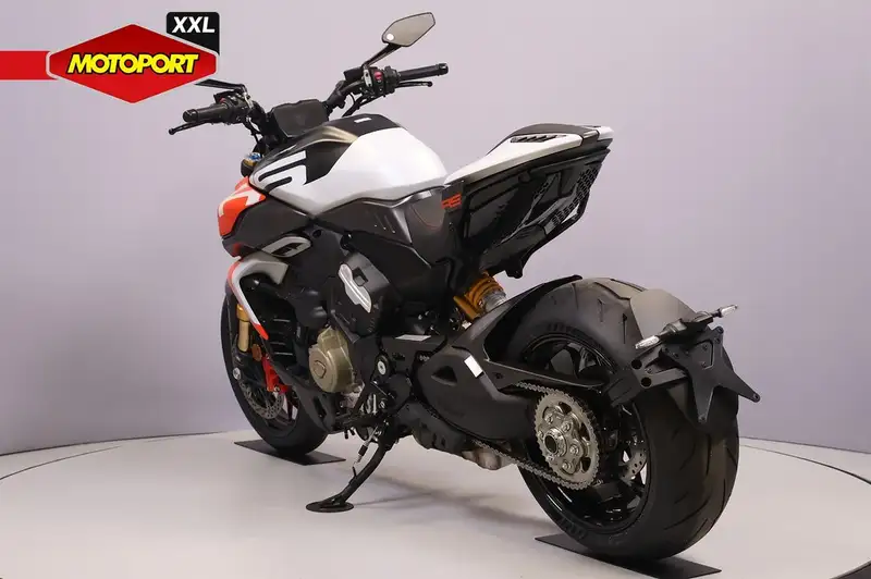 Ducati Diavel - foto 6