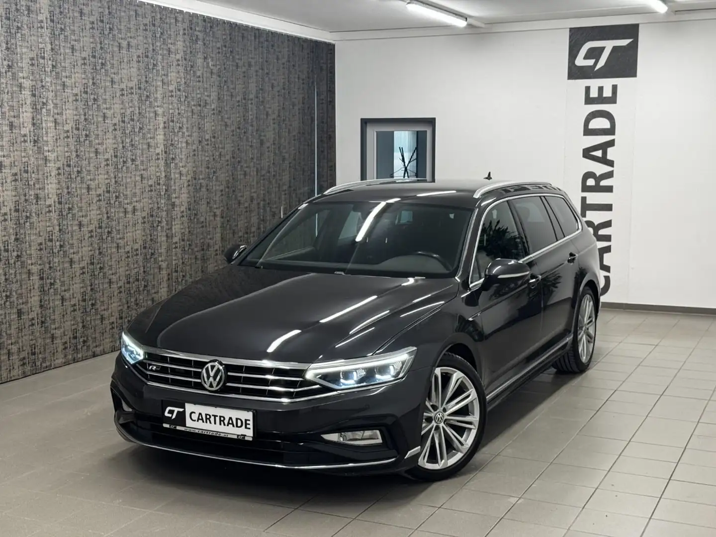 Volkswagen Passat Variant Passat 4Motion 2.0 TDI BMT/Start-Stopp Elegance (E Grau - 2