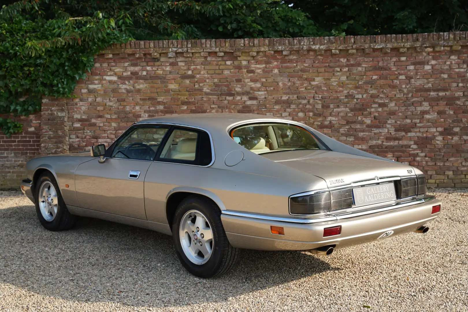 Jaguar XJS 4.0 Coupe "47.000 kms" Mileage fully verifiable wi Коричневий - 2