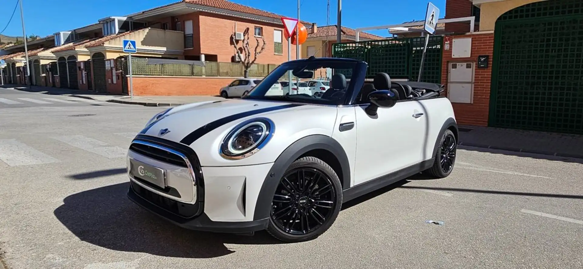 MINI Cooper Cabrio Aut. Blanco - 1
