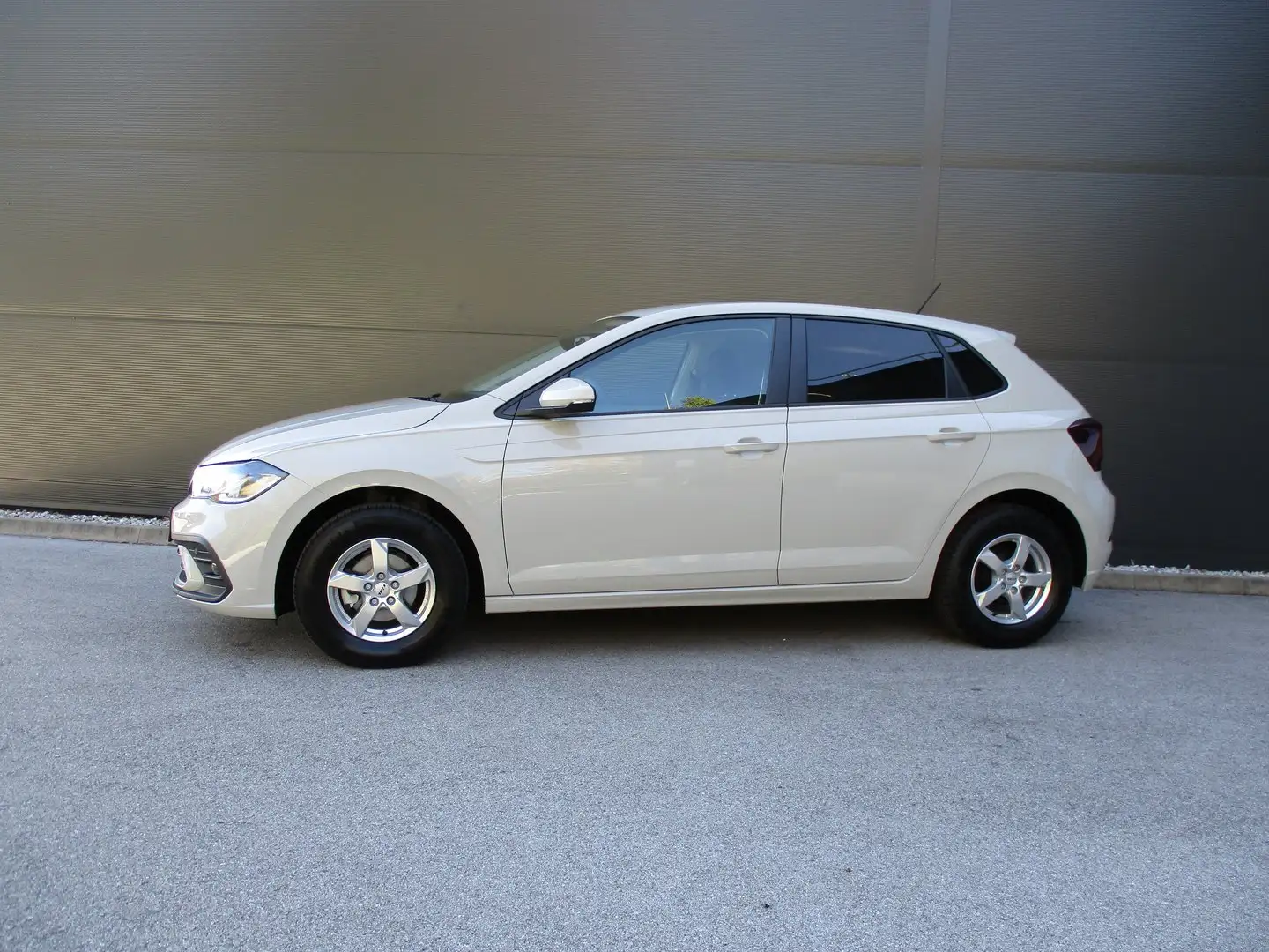 Volkswagen Polo 4Me Grau - 2