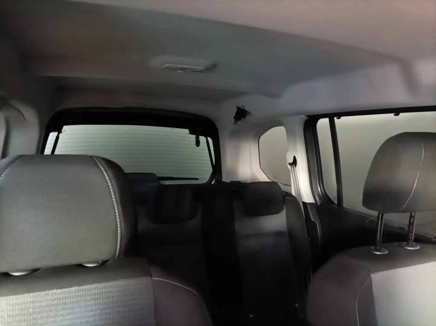 Toyota Proace City Šedá - 2