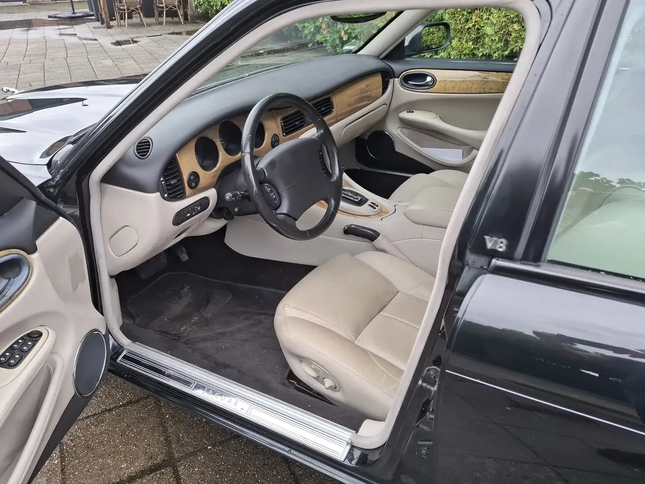 Jaguar XJ 3.2 V8, foto 6