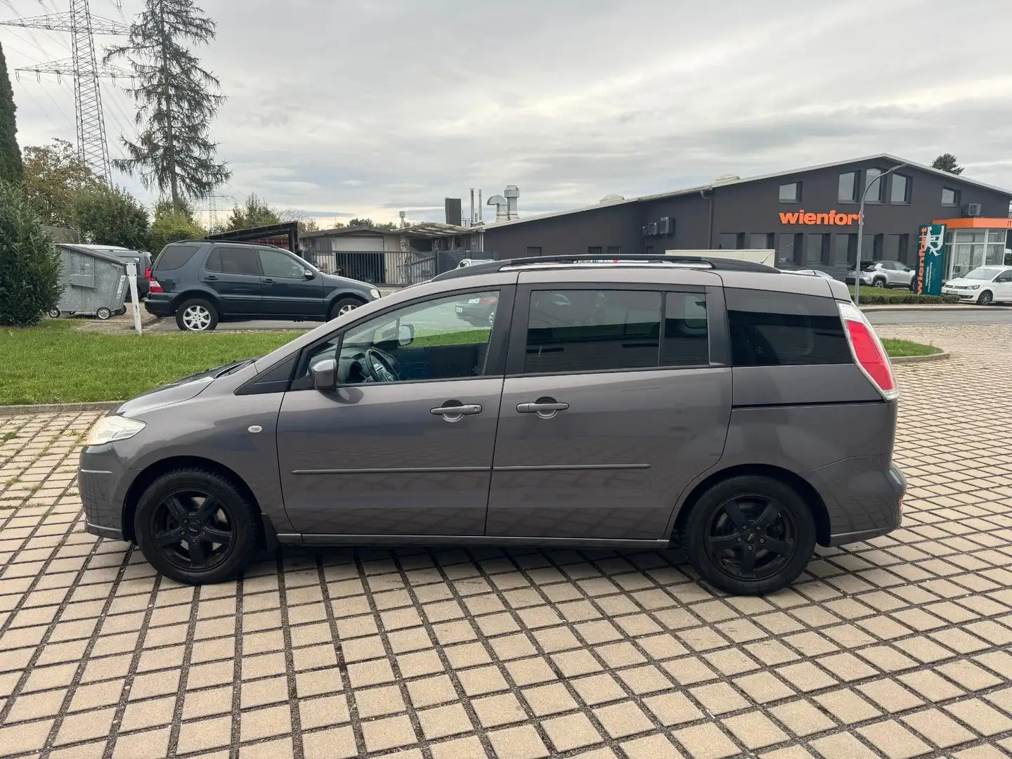 Mazda 5 Lim. 1.8 Exclusive*7 SITZER* - 2