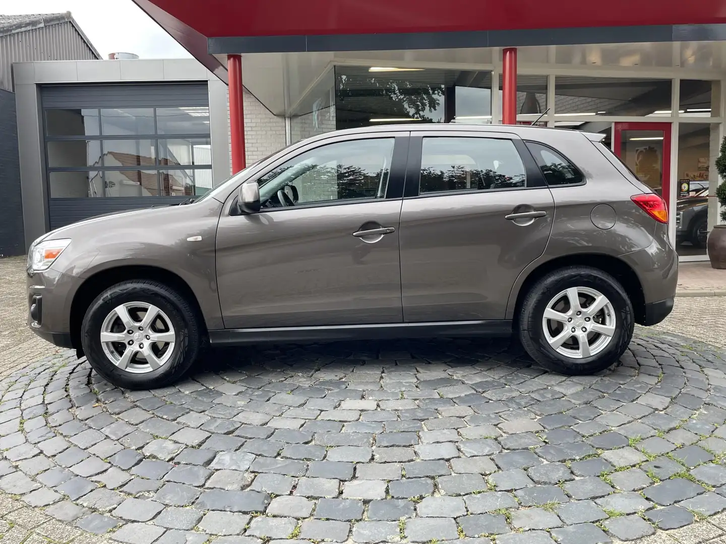 Mitsubishi ASX 1.6 ClearTec Entry | LMV | Parkeersensor | All-in Bruin - 2
