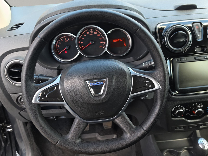 Dacia Lodgy Comfort 7x Sitzer Navigation Tempomat — photo 10