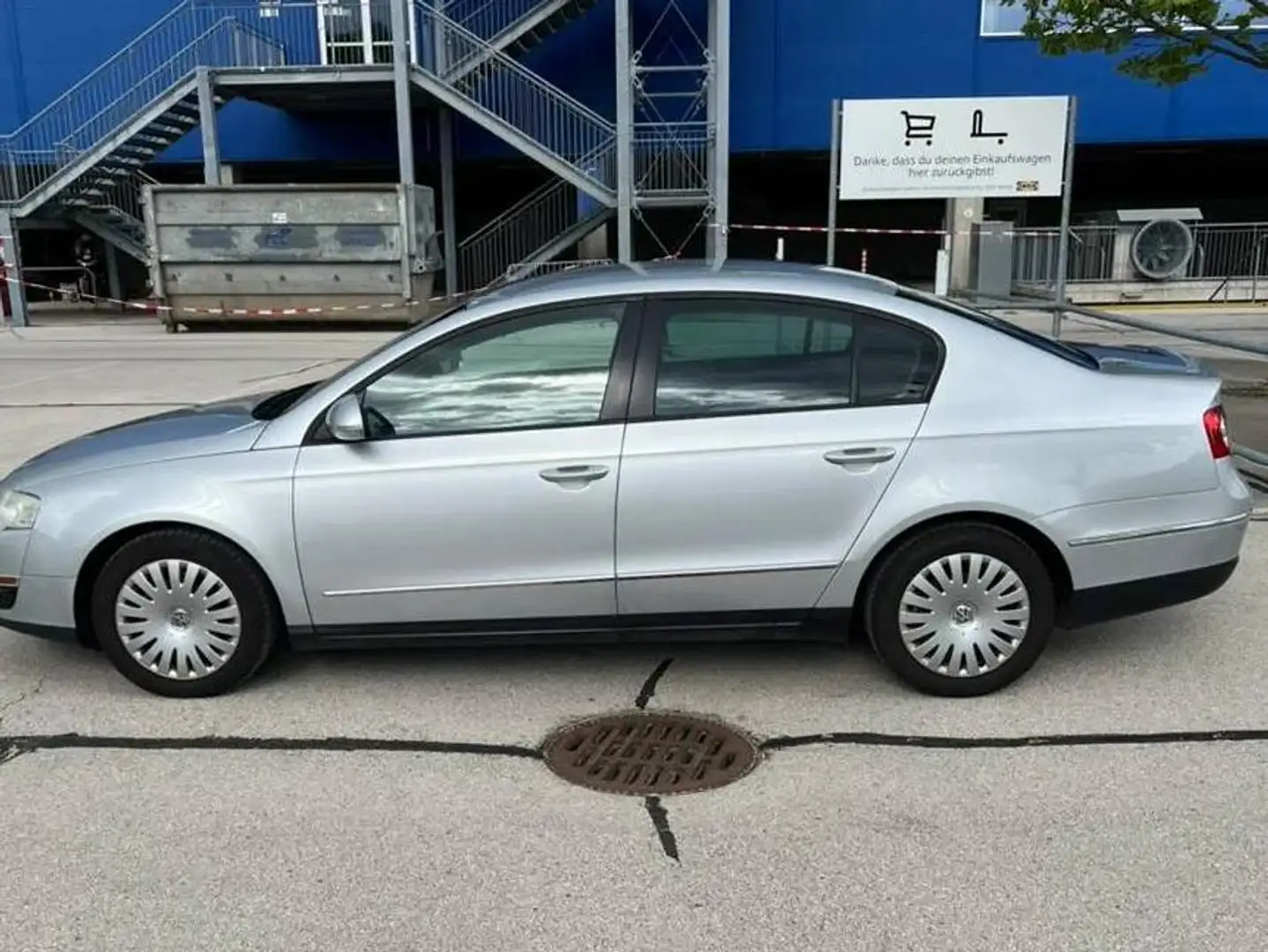 Volkswagen Passat Passat Blue Motion 1,9 TDI DPF Silber - 2