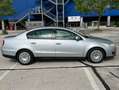 Volkswagen Passat Passat Blue Motion 1,9 TDI DPF Silber - thumbnail 3