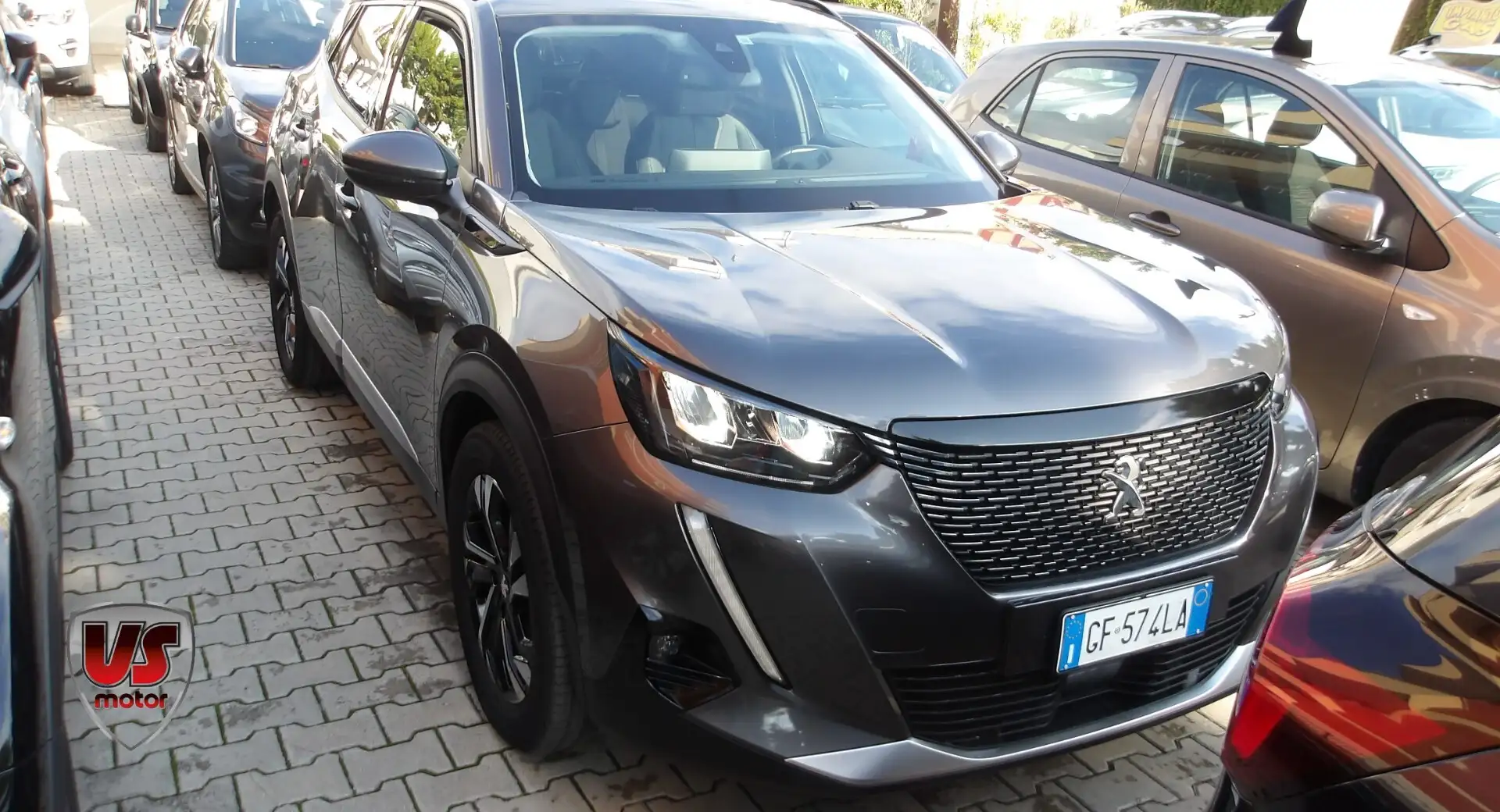 Peugeot 2008 2008 PureTech 100 S&S Allure Pack Gris - 2