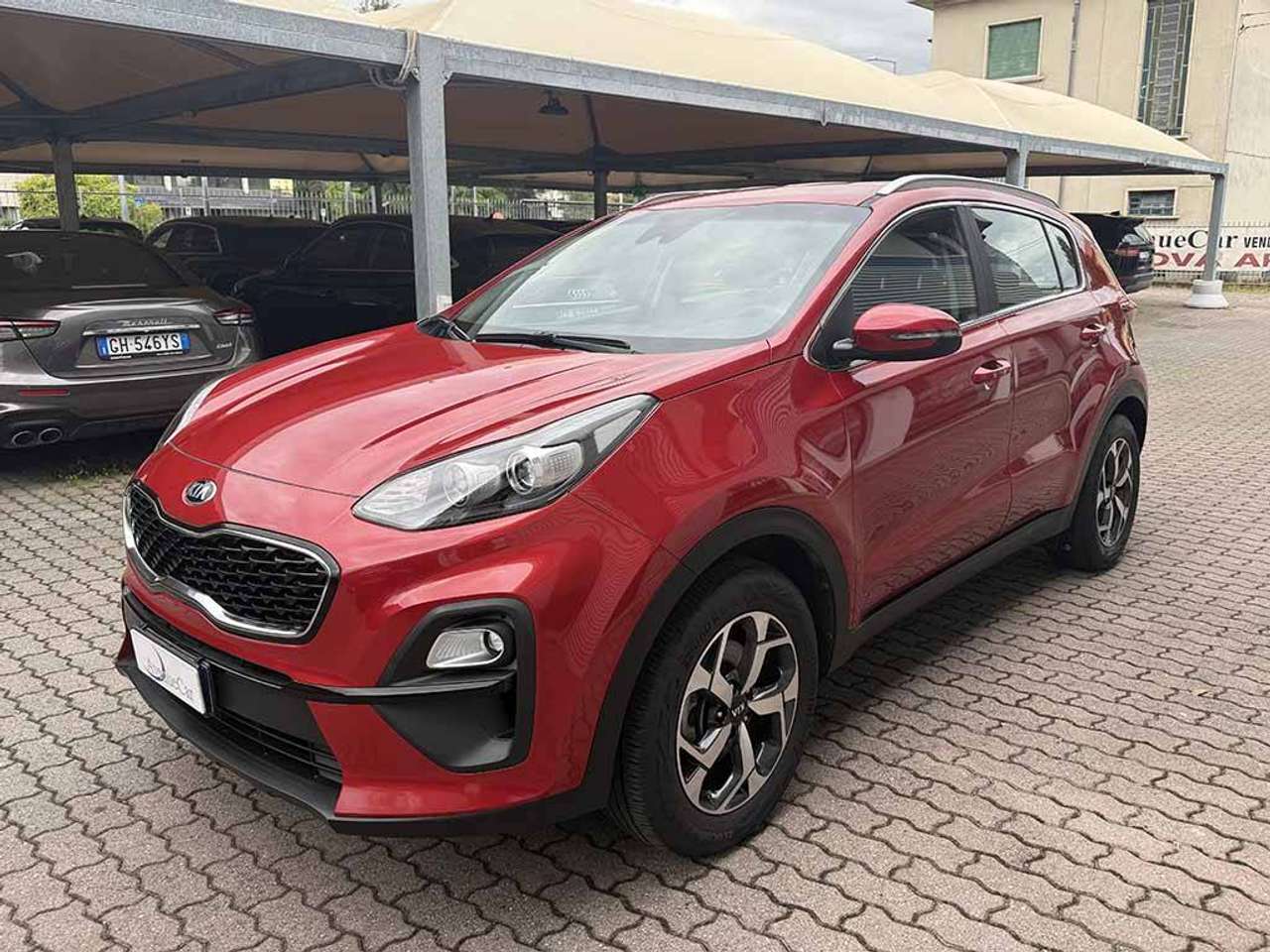 Kia Sportage 1.6 crdi mhev mild hybrid AUTOMATICA TELECAMERA CARPLAY IVA ESPOSTA